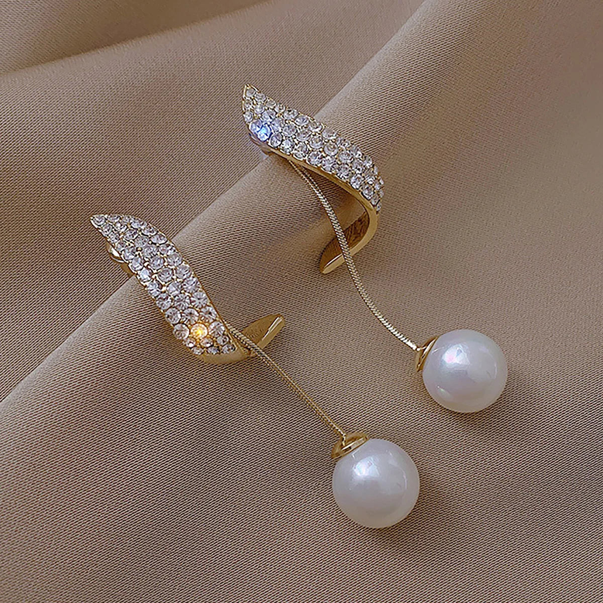 Elegant Pearl & Crystal Tassel Earrings