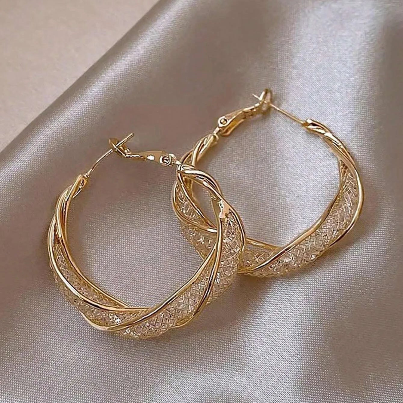 Gorgeous Intertwined Gold Mesh Hoop Earrings
